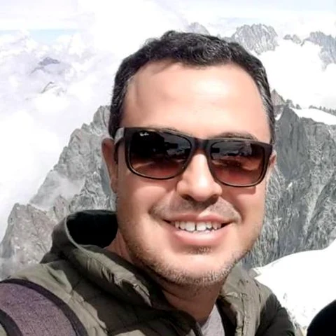 Luiz P.